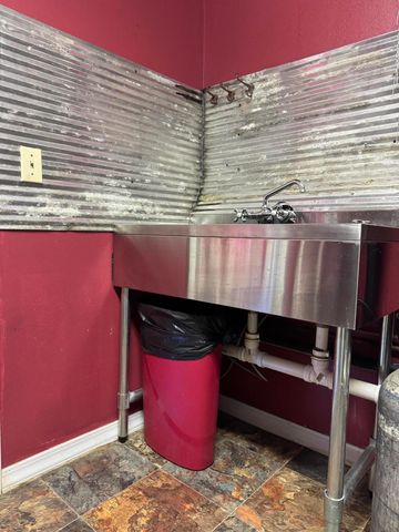 15 Main Street, Mammoth Spring, AR 72554