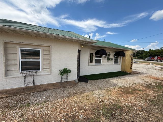 15 Main Street, Mammoth Spring, AR 72554