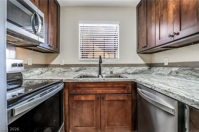 4050 Pacific Harbors Drive 135, Las Vegas, NV 89121