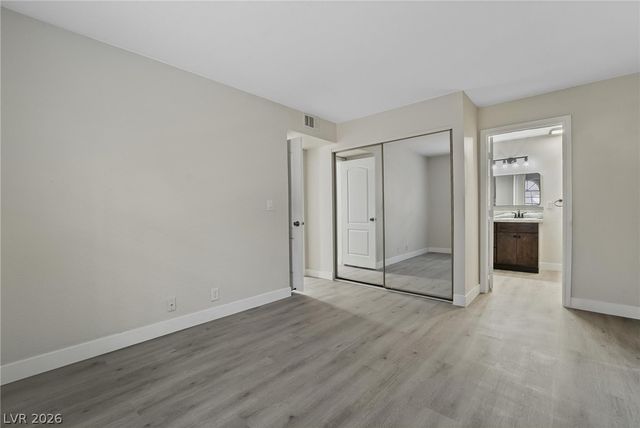 4050 Pacific Harbors Drive 135, Las Vegas, NV 89121