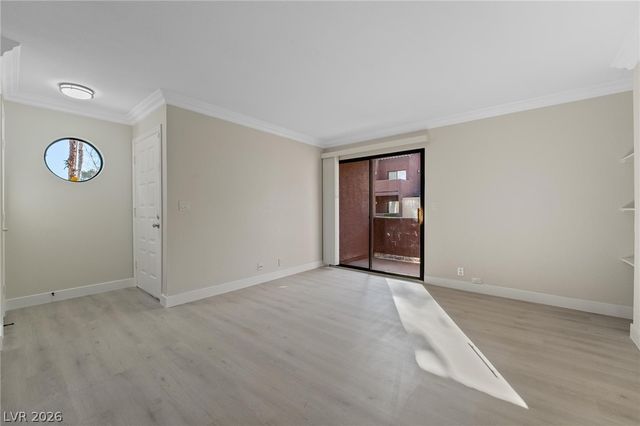 4050 Pacific Harbors Drive 135, Las Vegas, NV 89121