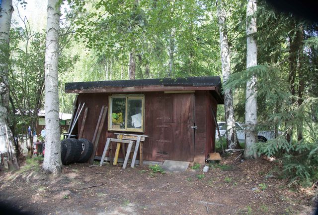 578 FARMERS LOOP ROAD, Fairbanks, AK 99712
