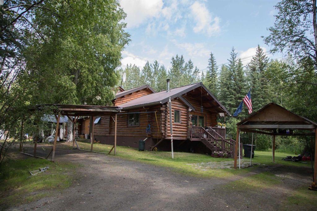 578 FARMERS LOOP ROAD, Fairbanks, AK 99712