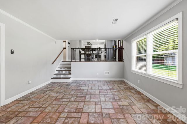 6621 Fair Lawn Road, Charlotte, NC 28215