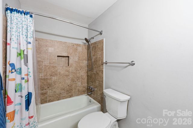 6621 Fair Lawn Road, Charlotte, NC 28215