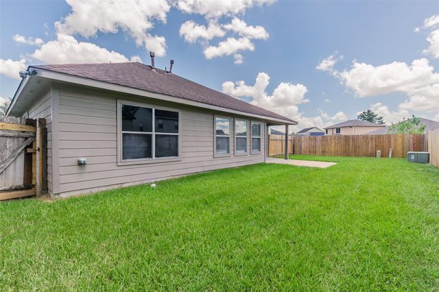 16711 Hollow Ridge Road, Houston, TX 77053