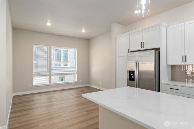 6609 S 128th Street, Seattle, WA 98178