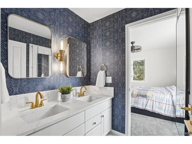 36 Lark Bunting Ln, Littleton, CO 80127