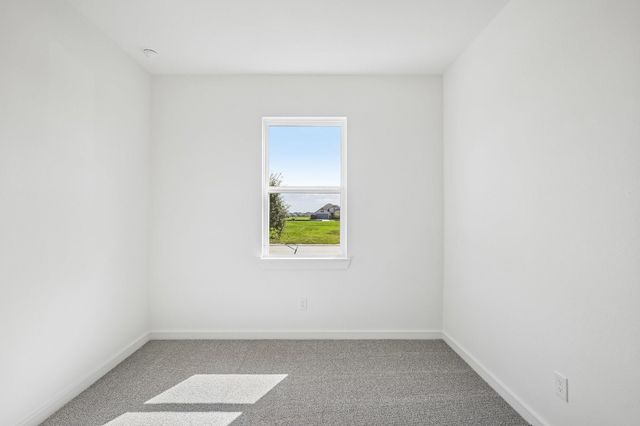 654 Daniel Lakes Lane, Dayton, TX 77535