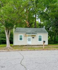632 Breckenridge Street, Henderson, NC 27536