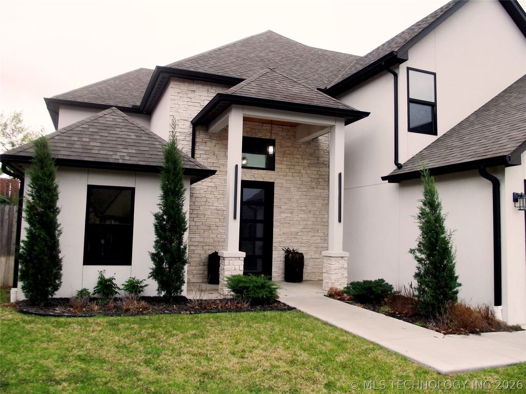 9248 E 80th Place, Tulsa, OK 74133