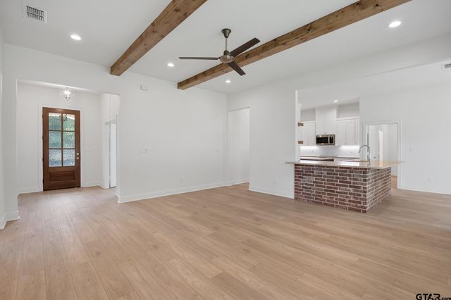 15007 C R 1198, Flint, TX 75762