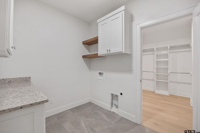 15007 C R 1198, Flint, TX 75762