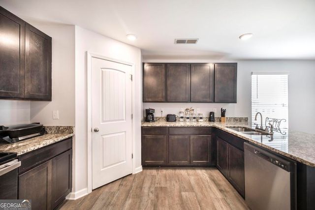 102 Clarks Court 96, Jackson, GA 30233
