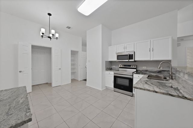 1002 Manassas Drive, Forney, TX 75126