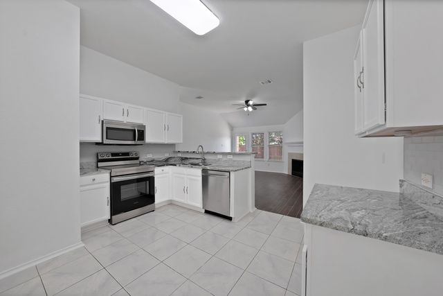 1002 Manassas Drive, Forney, TX 75126