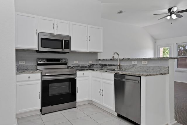 1002 Manassas Drive, Forney, TX 75126