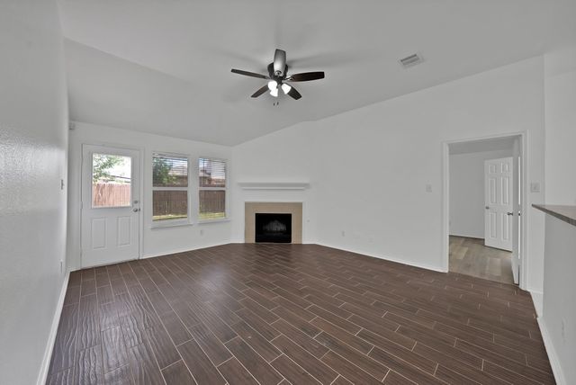1002 Manassas Drive, Forney, TX 75126