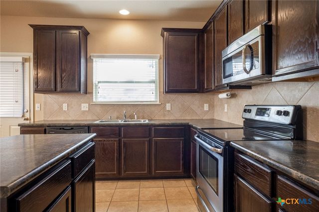433 Stonebrook Drive, Cibolo, TX 78108