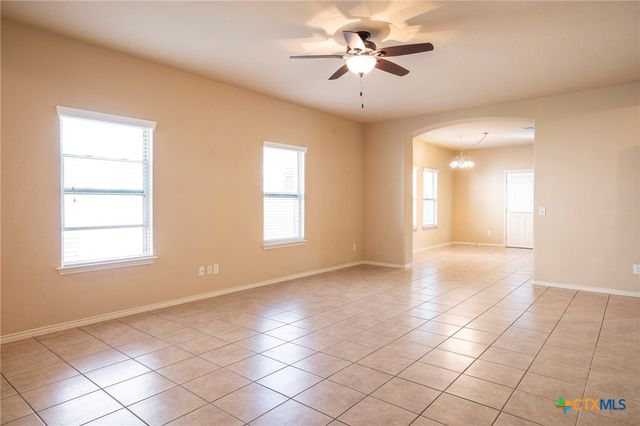 433 Stonebrook Drive, Cibolo, TX 78108