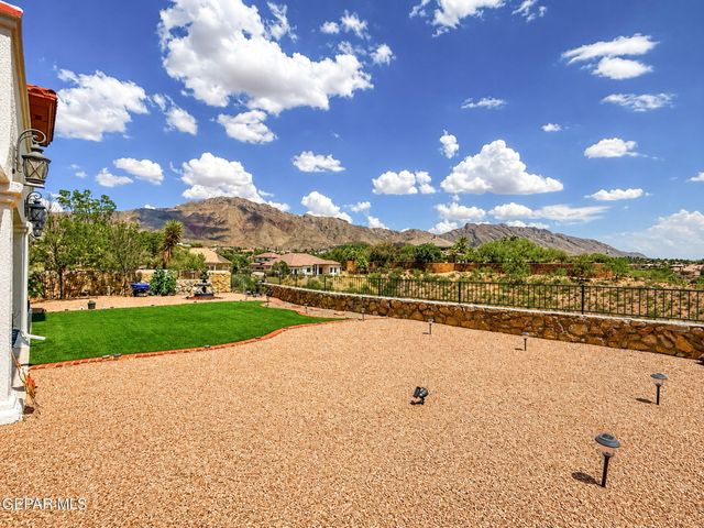 6520 CALLE BONITA Lane, El Paso, TX 79912