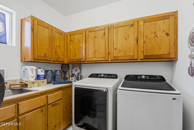 6520 CALLE BONITA Lane, El Paso, TX 79912