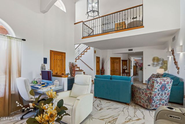 6520 CALLE BONITA Lane, El Paso, TX 79912