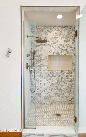 6520 CALLE BONITA Lane, El Paso, TX 79912