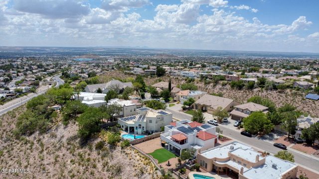 6520 CALLE BONITA Lane, El Paso, TX 79912