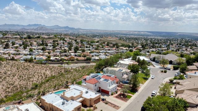 6520 CALLE BONITA Lane, El Paso, TX 79912