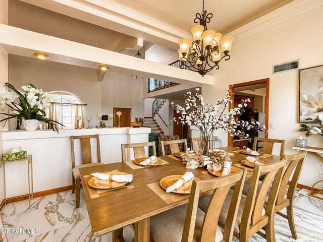 6520 CALLE BONITA Lane, El Paso, TX 79912