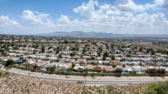 6520 CALLE BONITA Lane, El Paso, TX 79912