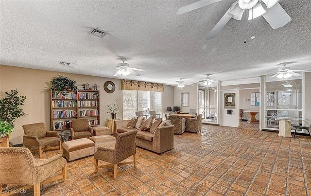 730 South Royal Crest Circle 444, Las Vegas, NV 89169