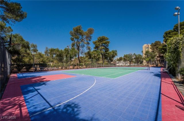 730 South Royal Crest Circle 444, Las Vegas, NV 89169