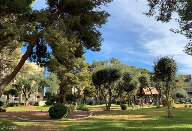 730 South Royal Crest Circle 444, Las Vegas, NV 89169