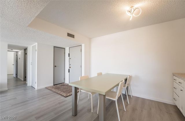 730 South Royal Crest Circle 444, Las Vegas, NV 89169