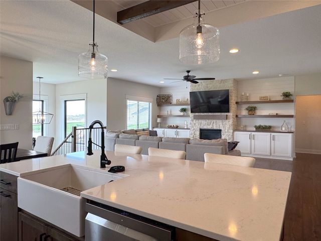 1350 NW Brooks Drive, Waukee, IA 50263
