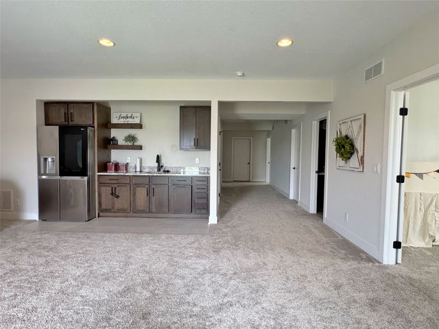 1350 NW Brooks Drive, Waukee, IA 50263