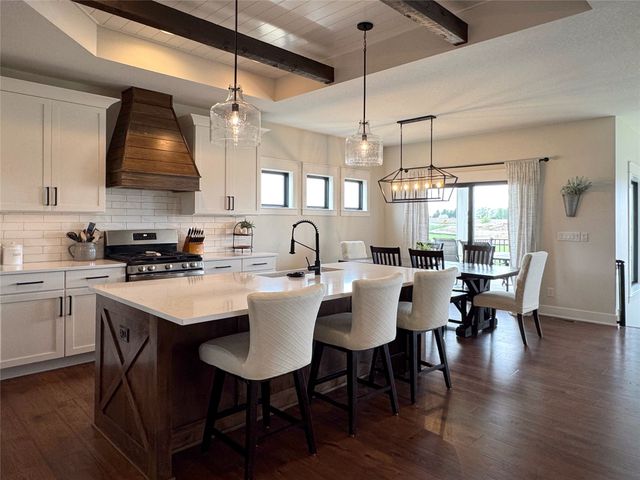 1350 NW Brooks Drive, Waukee, IA 50263