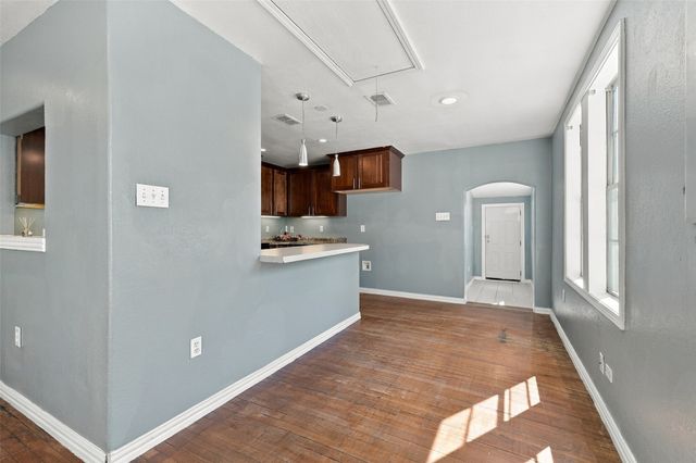 2530 W Elm Street, Denison, TX 75020