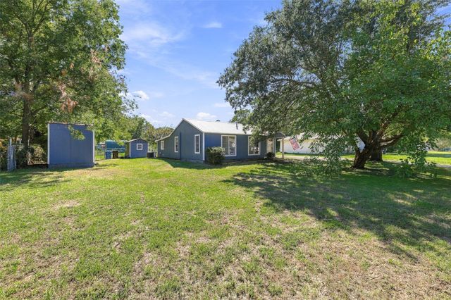 2530 W Elm Street, Denison, TX 75020