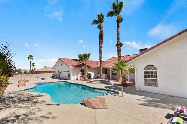 7110 La Cienega Street, Las Vegas, NV 89119