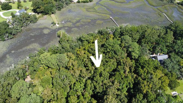 6444 St Anthony Drive, Yonges Island, SC 29449