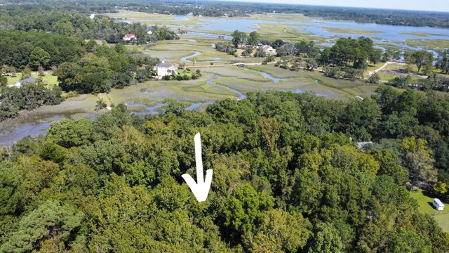 6444 St Anthony Drive, Yonges Island, SC 29449