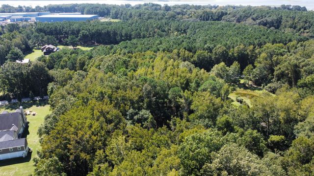 6444 St Anthony Drive, Yonges Island, SC 29449