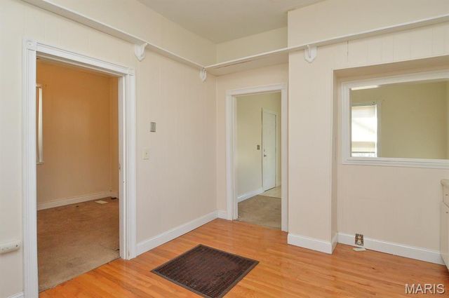 114 N Delmar Avenue, Hartford, IL 62048