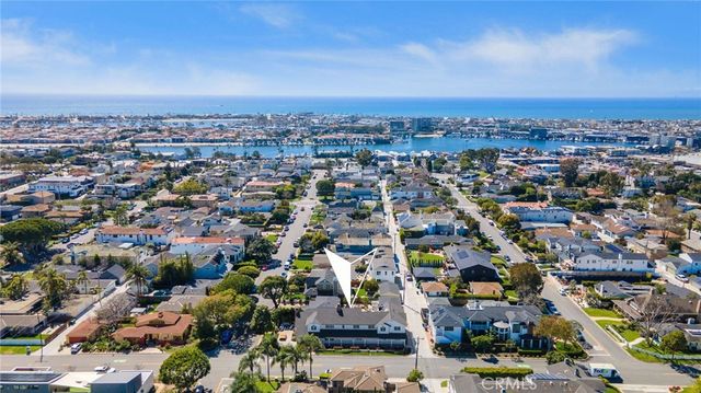 2401 Clay, Newport Beach, CA 92663
