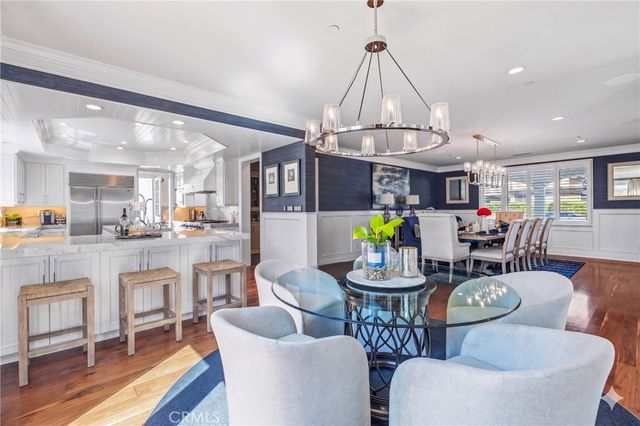 2401 Clay, Newport Beach, CA 92663