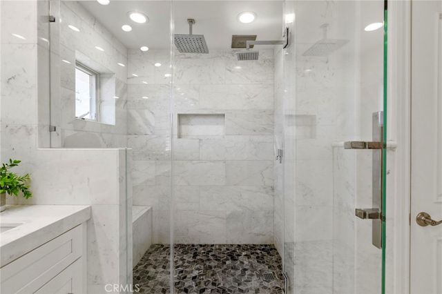 2401 Clay, Newport Beach, CA 92663