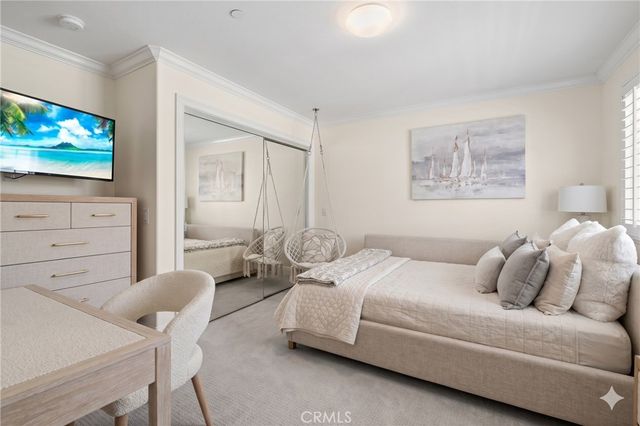 2401 Clay, Newport Beach, CA 92663